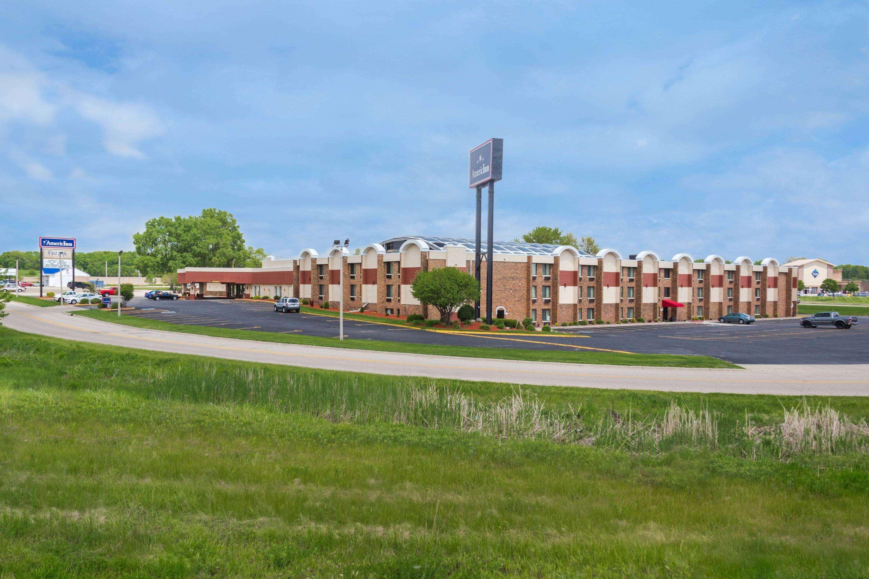 Americinn By Wyndham Janesville Kültér fotó